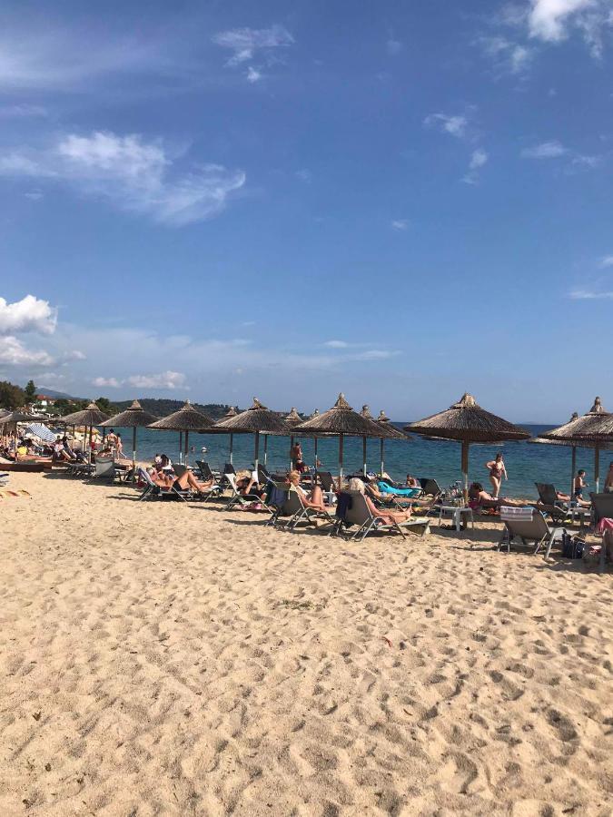 Seaview Oasis Apartman Nikíti Kültér fotó